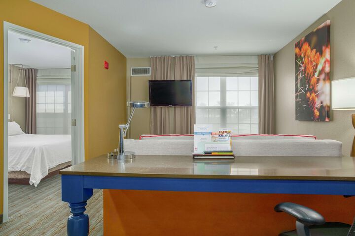Room 12 of 22