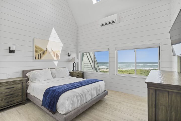 The Surf Club
