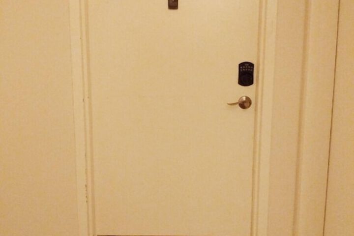 Room 95 of 137