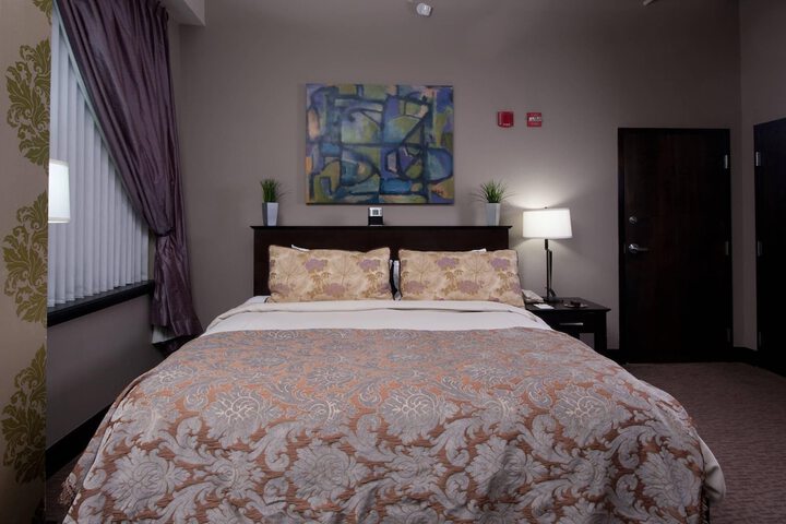 The Giacomo Niagara Falls NY an Ascend Collection Hotel
