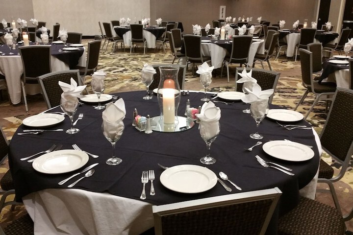 Ballroom/Hall 38 of 43