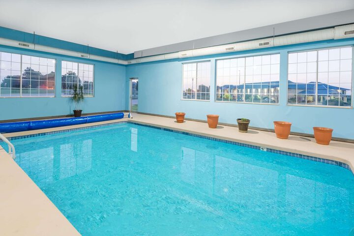 Pool 3 of 35