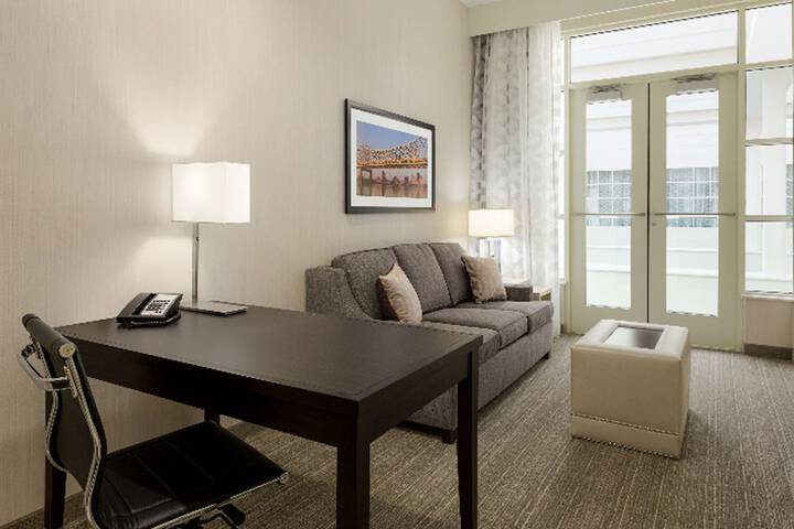 Room 41 of 82