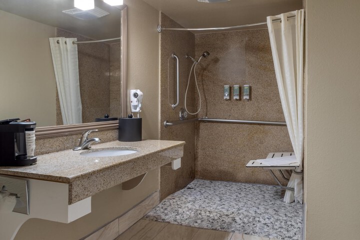 Best Western Heritage Inn