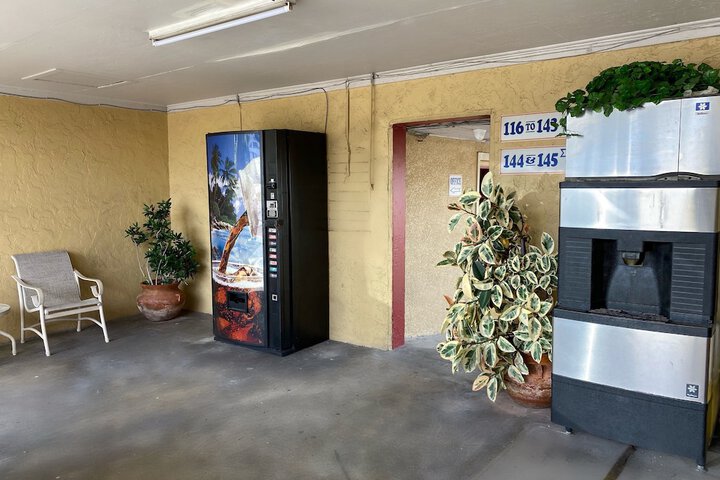 Economy Inn