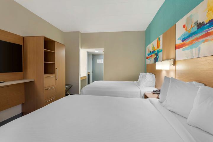 Room 14 of 31