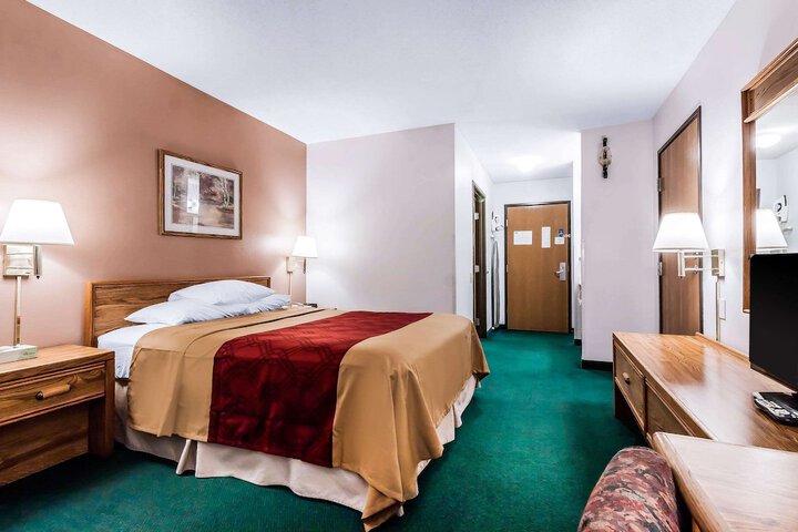 Room 19 of 35