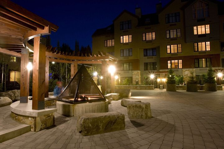 Hotel 4 of 149