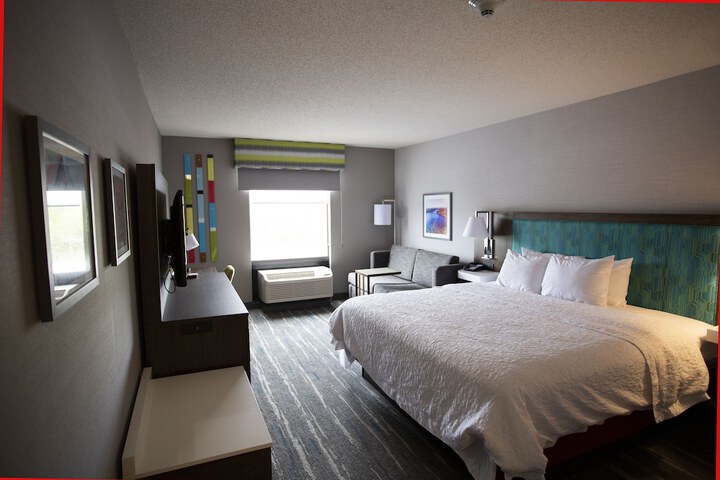 Hampton Inn Utica