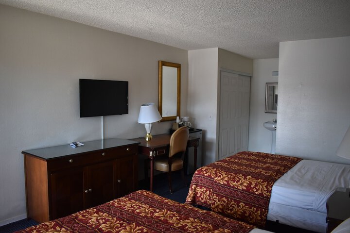 Room 38 of 53