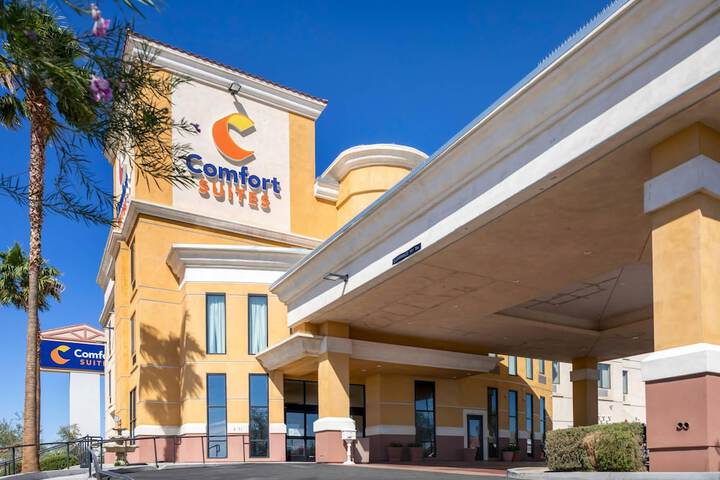 Comfort Suites Barstow near I-15
