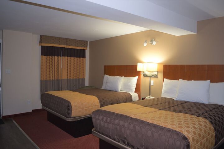 Room 22 of 35