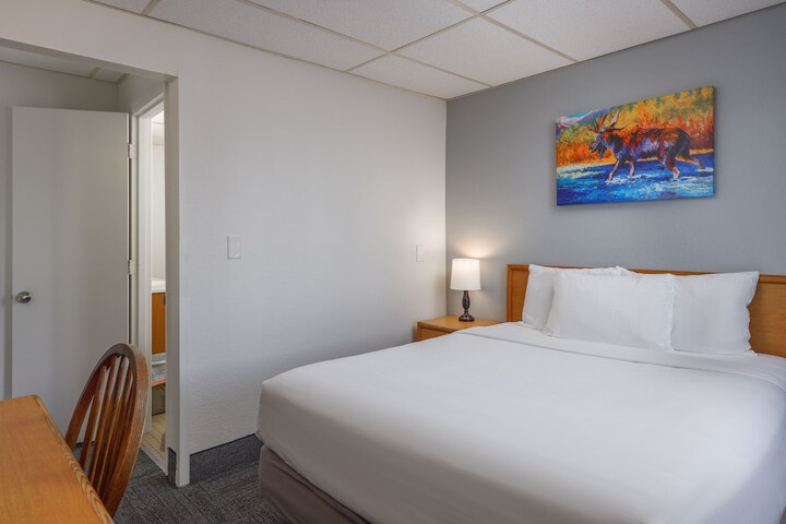 Room 14 of 43