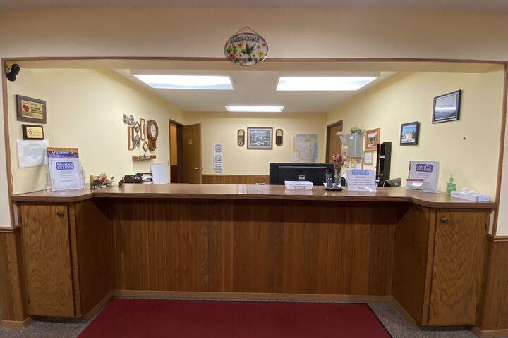 AmeriVu Inn and Suites