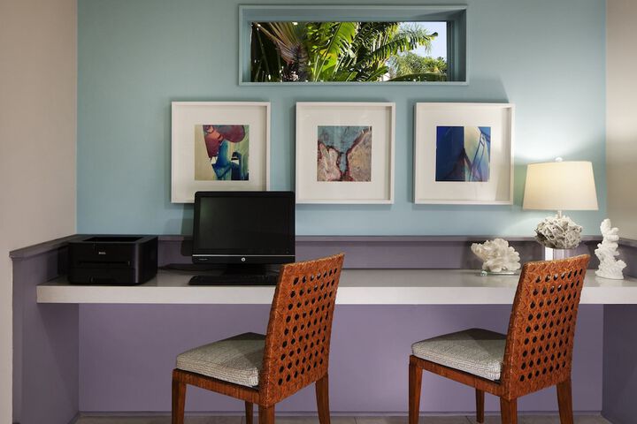 Pier House Resort & Spa