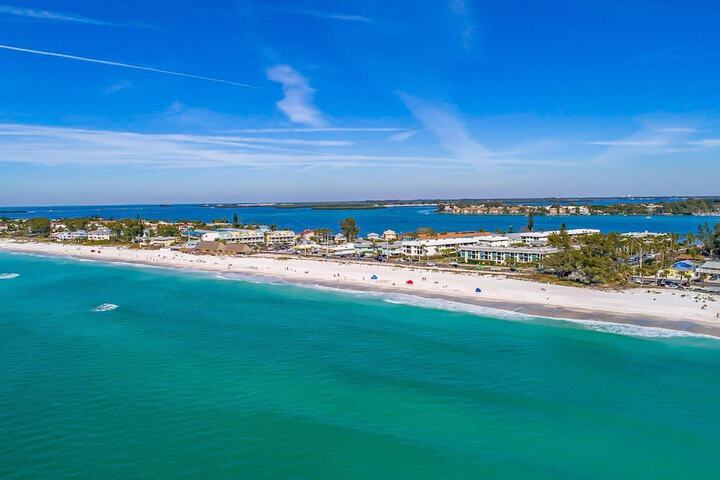 Anna Maria Island Retreat