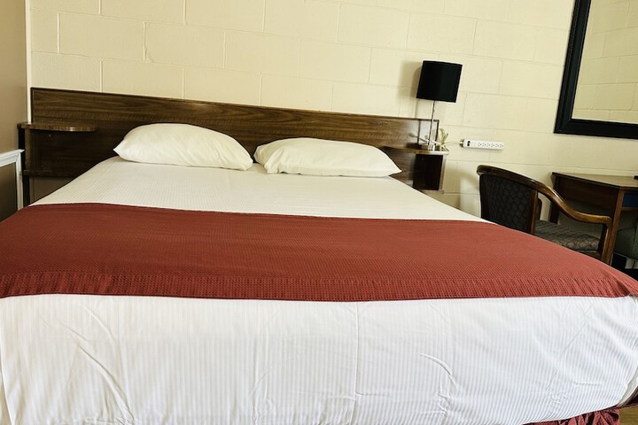 Room 31 of 44