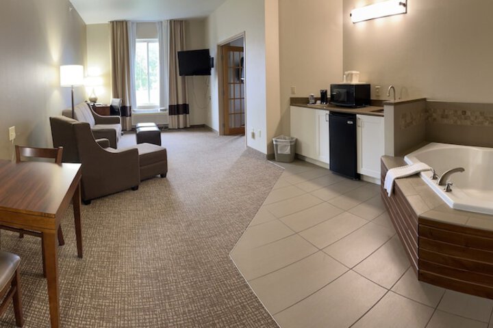Room 12 of 36