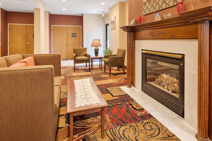 Hotel Interior 7 of 24