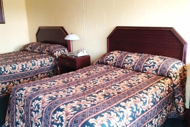Holiday Motel Hugo OK