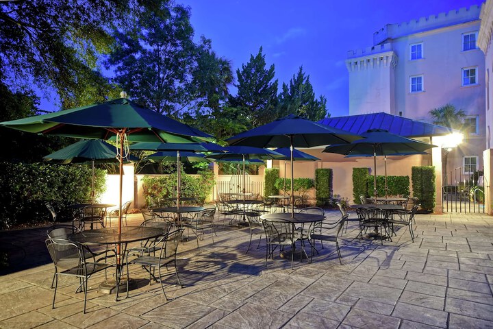 Terrace/Patio 43 of 46
