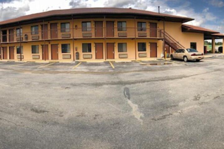Hotel 17 of 68