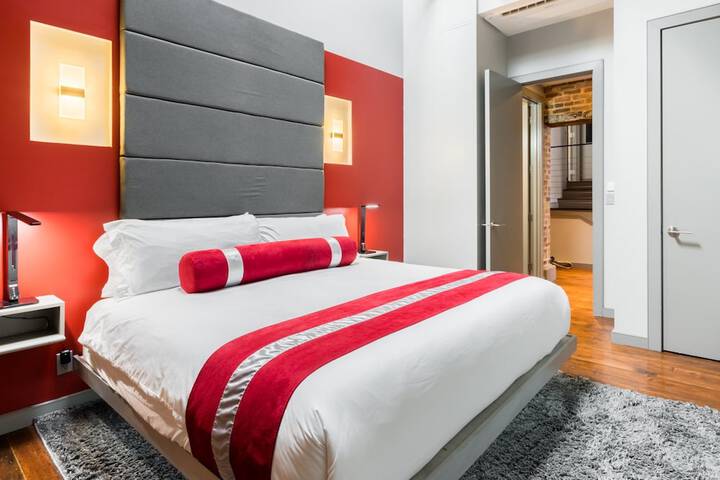Room 211 of 488