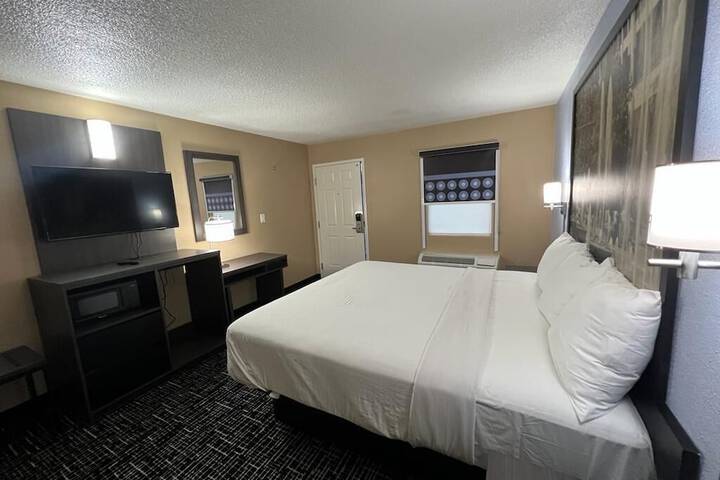 Room 36 of 58