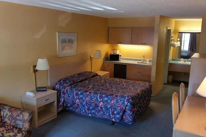 Room 22 of 46