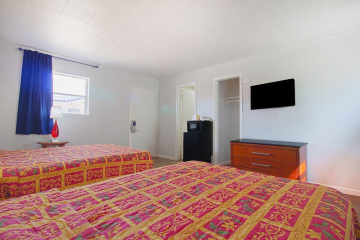 Room 29 of 43