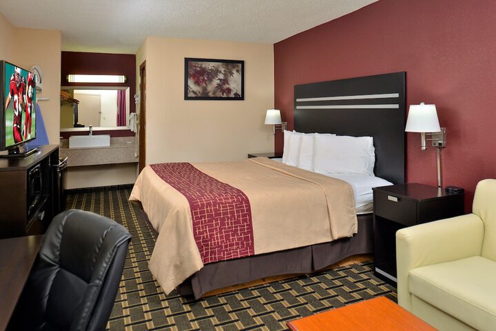 Red Roof Inn Cartersville–Emerson / LakePoint North