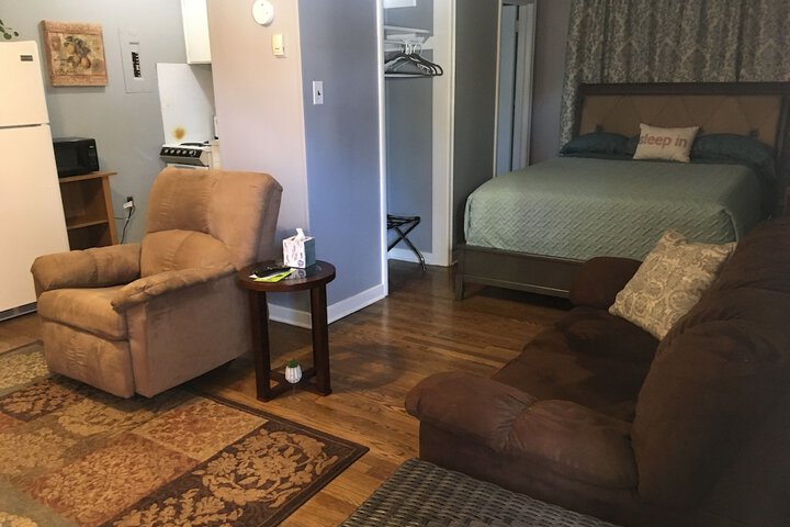 Room 13 of 21