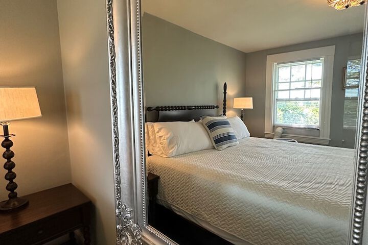 Room 47 of 167