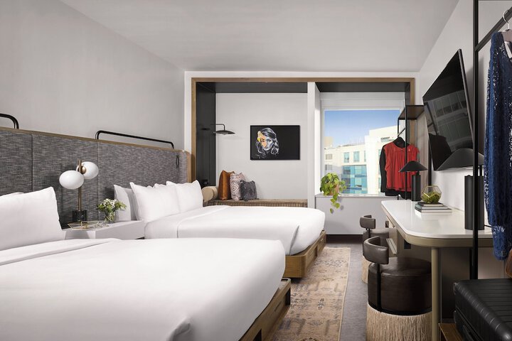 Room 35 of 115
