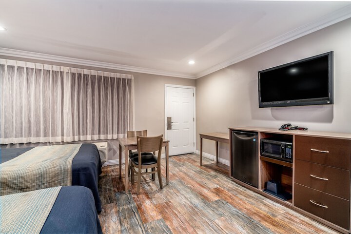 Room 51 of 67