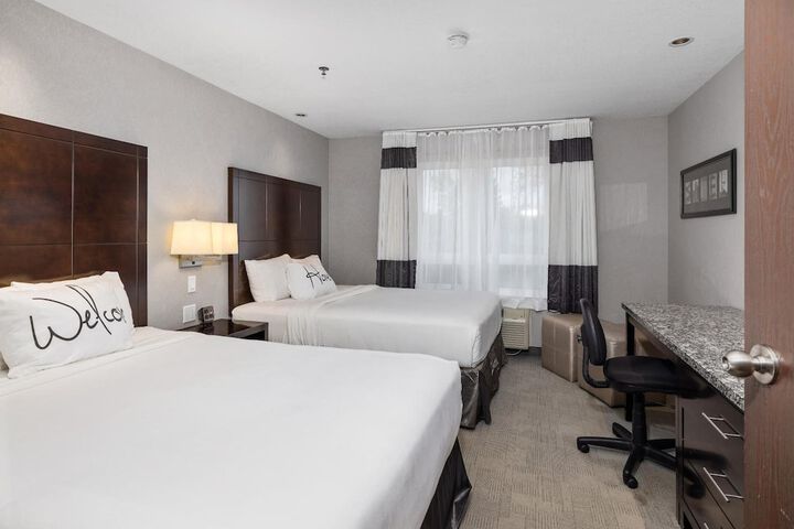 Room 10 of 37