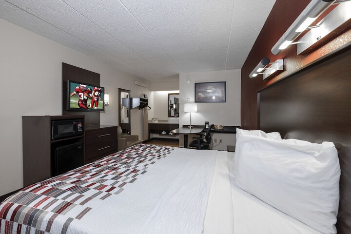 Room 18 of 29