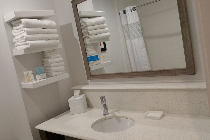 Room 25 of 85