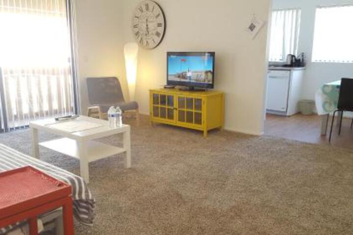Rowland Heights Herly Apartment