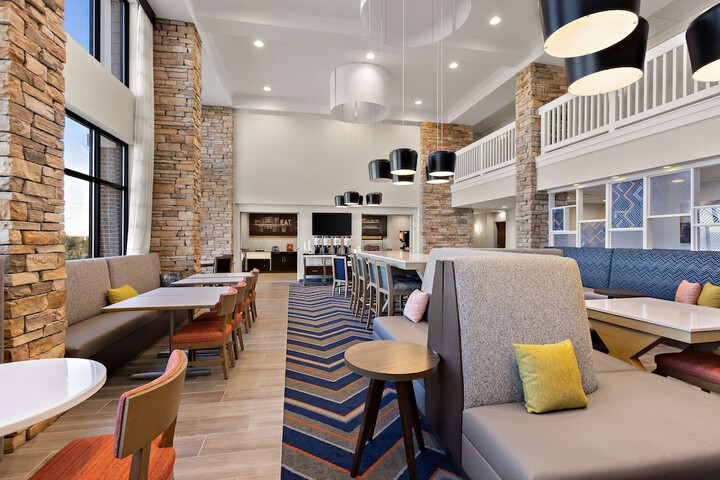 Hampton Inn & Suites by Hilton Petoskey