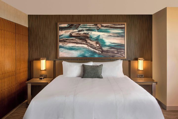 Room 28 of 57