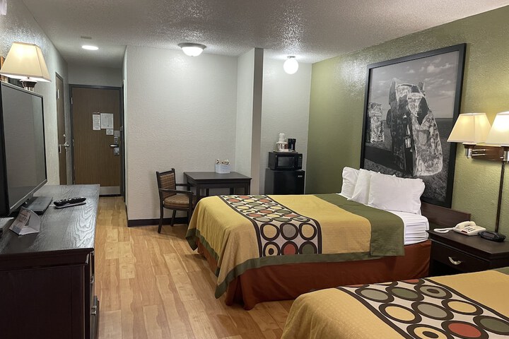Room 49 of 54