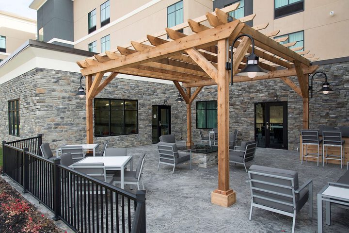 Terrace/Patio 46 of 48