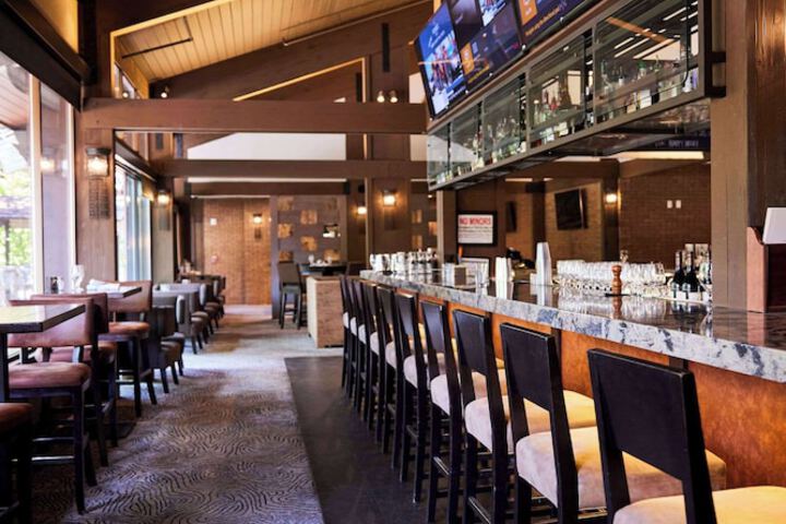 Riverhouse Lodge