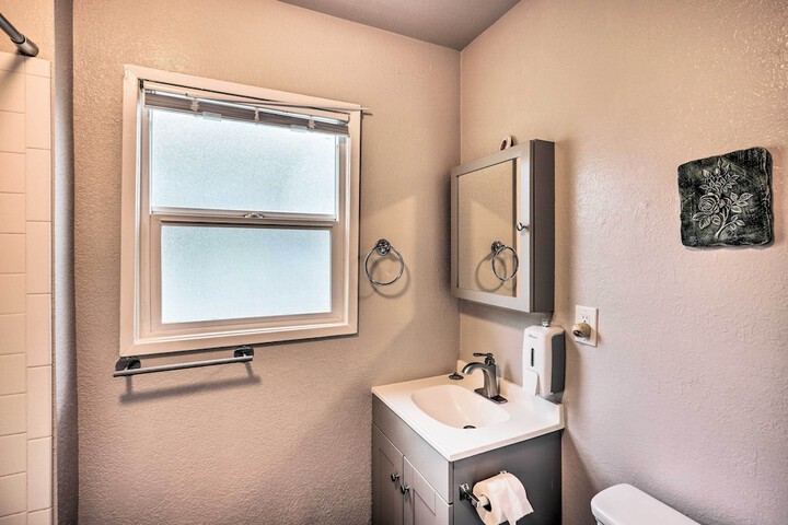 Cozy Elk Grove Home in the Heart of Old Town!