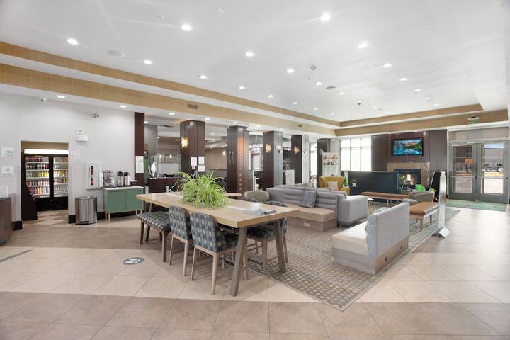 Hotel Interior 11 of 43
