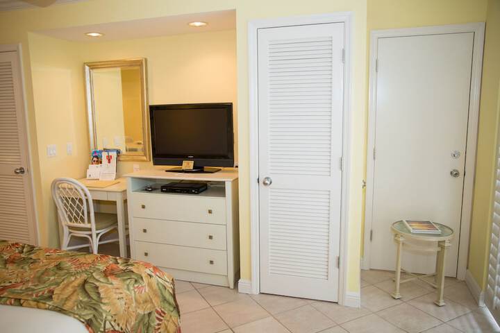 Room 116 of 145