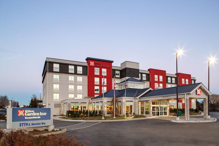 Hilton Garden Inn Toronto / Oakville