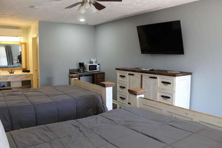 Room 19 of 49