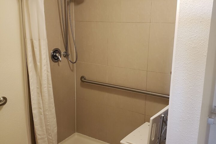 Oceanfront Inn and Suites